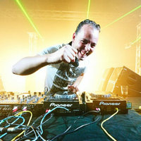 Ừ CÓ EM ĐÂY（TVT VinaHouse Mix）